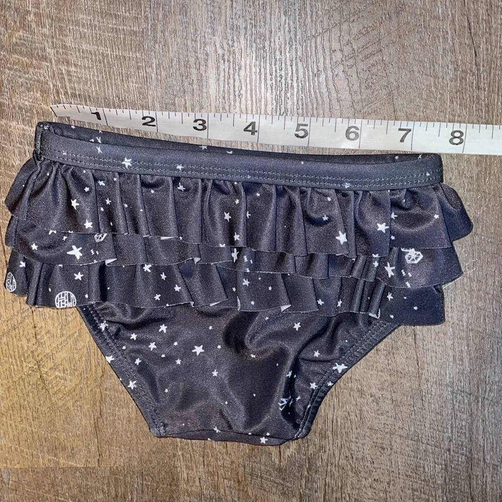 babyGap | Star Wars™ Recycled Polyester 2-Piece Swim Set size 6-12 months